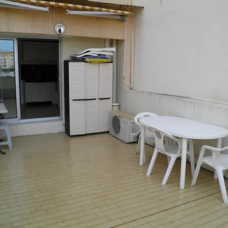 Studio Sete, 1 Piece, 3 Personnes - Fr-1-338-41 * セット